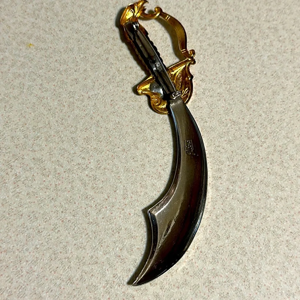 Coro gold tone and silver tone sword broach (541)